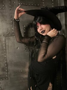 AgathaNott Happy halloween Pic 5