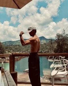 Peñol’s stone de liorvante  3 Imagens