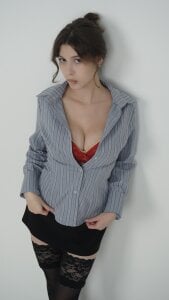 MilaLavson Coffee, confidence, confidentiality Εικόνα 2