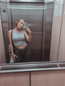 Olivia_jazz Public Pic 3