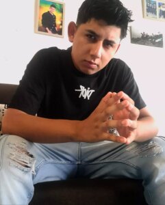 king_Eric30 Fuori per una passeggiata Kuva 2