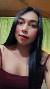 ellah_morenax heart me Foto