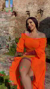 💃Latina 💃 de JuliaVegaOff  3 photos