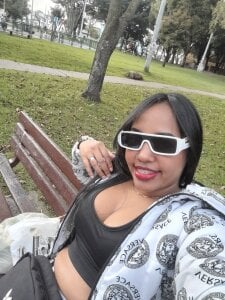 Lesliepaola22 Leslie Paola Pic 2