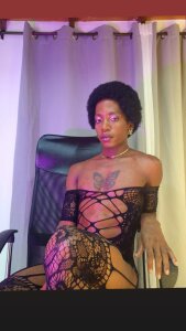 samirths_boy_ 💥 . fénykép