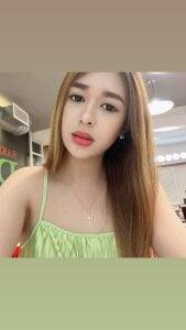 Public de AsianWildAmanda  2 Imagens