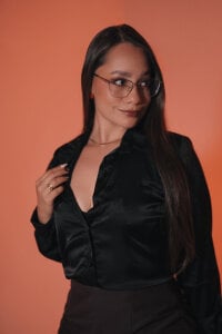 emmaTorres1 Your good secretary 😈 Pic 2