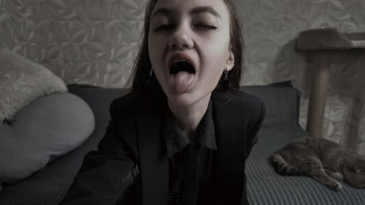 Cherry_Marryy Public Pic 9