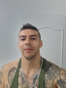 cris21324 Public Pic 2