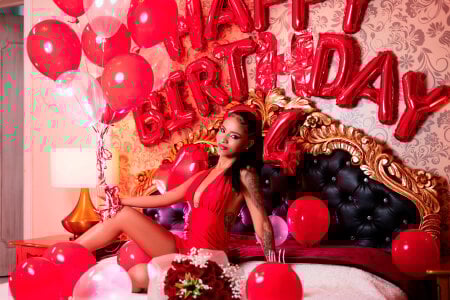 AnahisBennett Birthday Queen 👑🎂 Foto 7