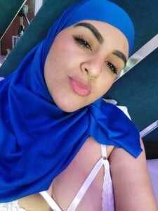 Nahid_Jaziri1 angel face demon mind Pic 2