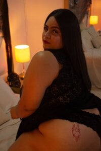 MayaCurvy Your goddess, your addiction 🥴 Pic 2