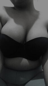 Virgin_Girl_SL hey Pic