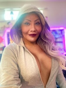 Tyghtenuff4ya joy Pic