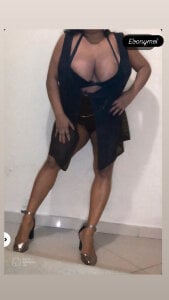 MaliaebonyfetishPublic Bild 4