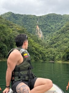 _joansoto 🌳 Pic 6