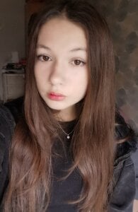 Nicole_Charm