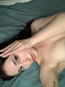 Jenny_Bliss Public Pic 2