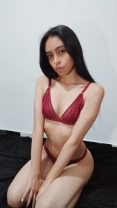 lilylouisee