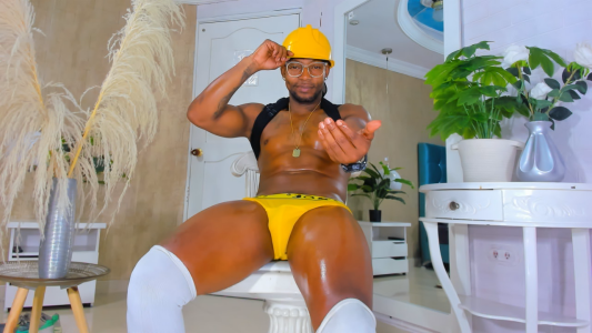 RicoBrown777_: hotmen ( 2 фото)