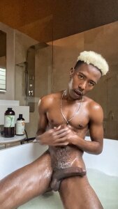 RoyaltyRox Public  5. fénykép