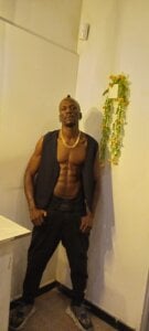 Titan_Moreno_ Public Bilde 3