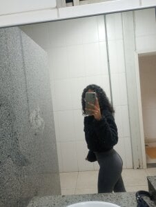 Vanusa24 Public Pic 3