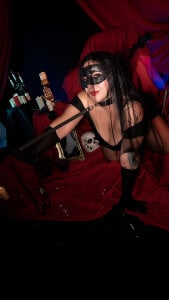 hana_falakのBetween Masks and Wishesの 4枚の写真