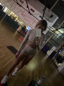 my first album! de nikolemolly  4 Imagens