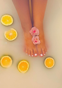 M0lly_Beckers come suck my feet Foto