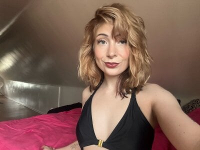 localdivinediva Meee Pic 4