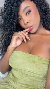 Lola_King beauty was inspired by me Pic 3