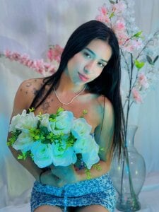 Ivy_Skinny Sensual Pic 5