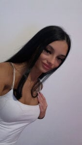 RachelRavee Public Pic 7