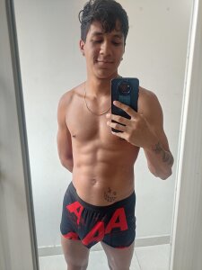 MaelxRobert Robert's body is sexy 🔥 Pic 6