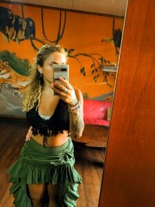 GreekGoddessElena kullanıcısının Public albümü -  2 fotoğraf