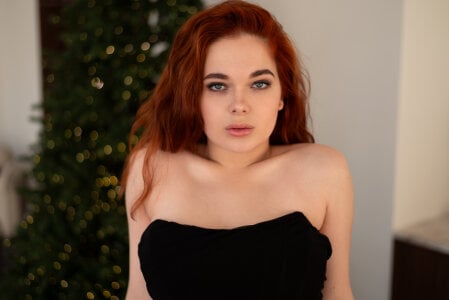 DeniseReese very cozy photos Pic 7