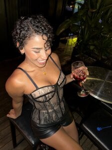 Saraycum Girls' night out Pic 4