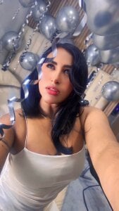 StormyButty18 kullanıcısının Thanks for being part of my birthday I loves you ❤️😍 albümü -  fotoğraf