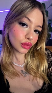 Ystella_cat Cam Model Profile | Stripchat