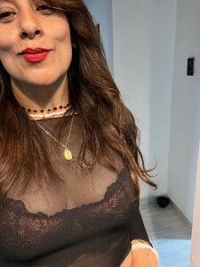 alaya_noir_ Outfits clasic Immagine  4