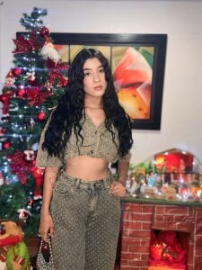 samy_skinny Public  5টি ছবি