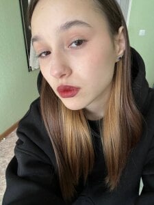 put on makeup before the stream de Harlybaby_2007 Foto 2