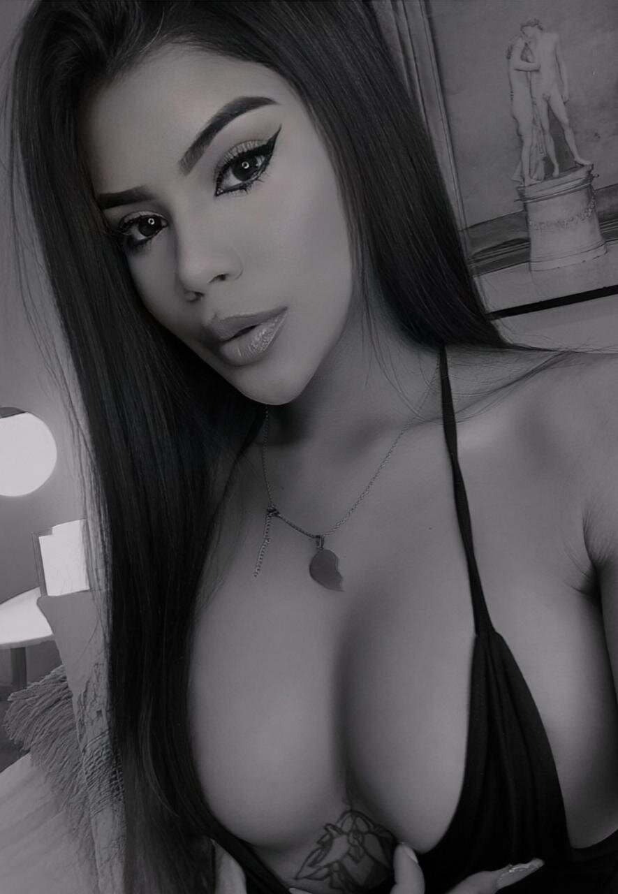 MiaSkylar Trending Pic 9148