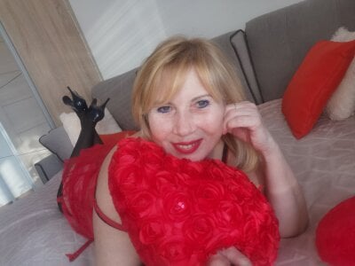 Magic_Blondie Public Photo