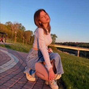 CarrieWatson Public Immagine  4