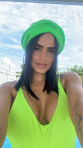 helen_torres32 Public Pic