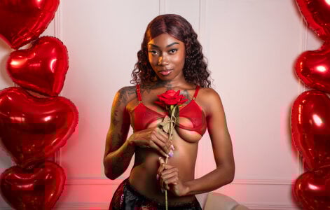 MilanJackson: valentine session ❤️ ( 3 фото)