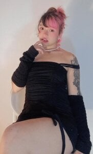 katalina_garcia Black Dress Pic 3