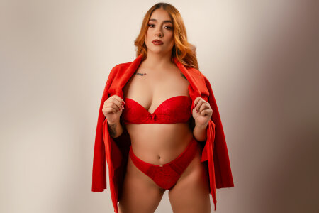 EmilySilva_ Public Pic 4